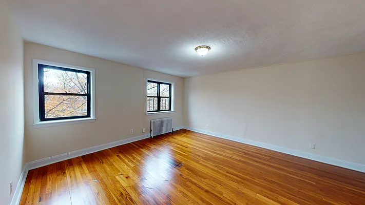 Rented by Revona Properties | media 3