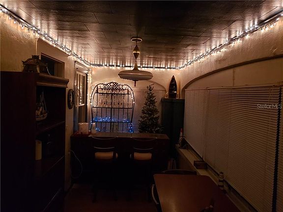 3rd image of 3 Lemon St E