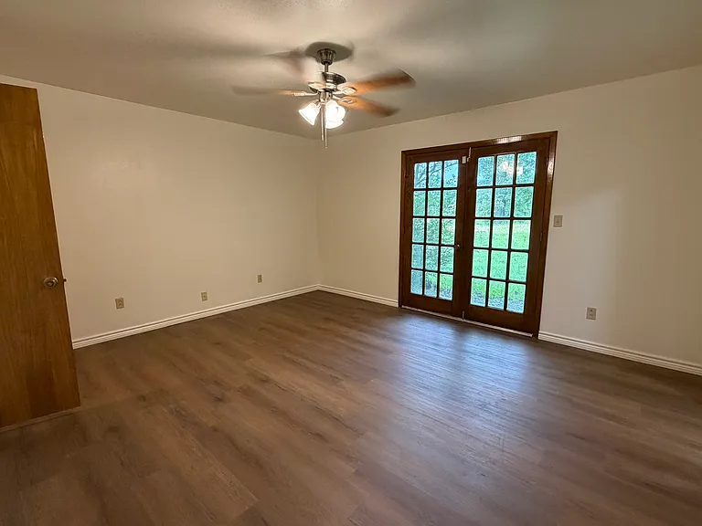5166 Interstate Highway 30 Service Rd — Photo 18