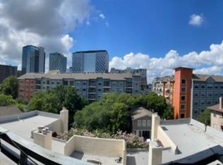 711 W 26th St APT 606, Austin, TX 78705