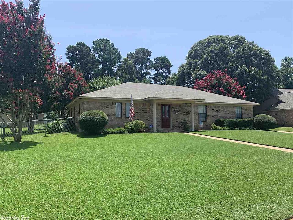 1st image of 107 Kimball Dr