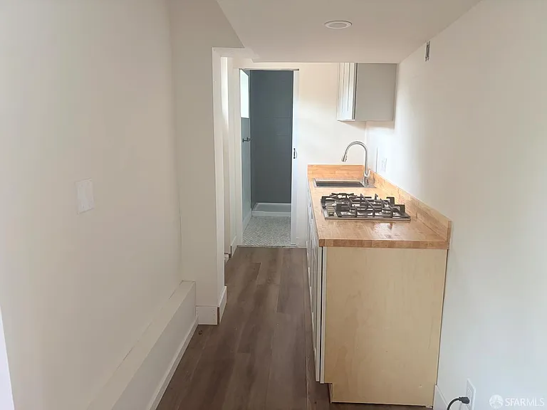 2555 Sherwood Dr — Photo 17