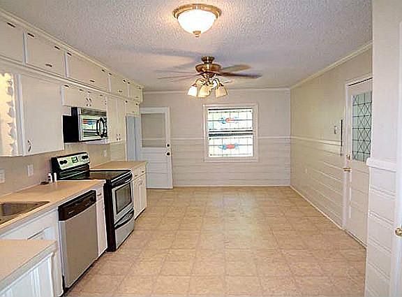 3rd image of 3701 London Ln