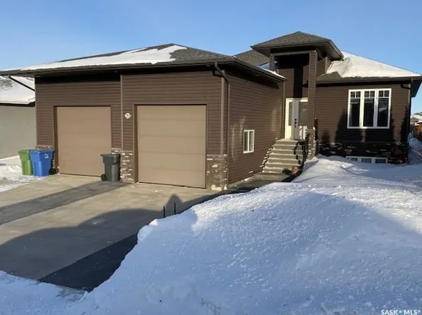 20 Pheasant COVE, Yorkton, SK S3N 3J8