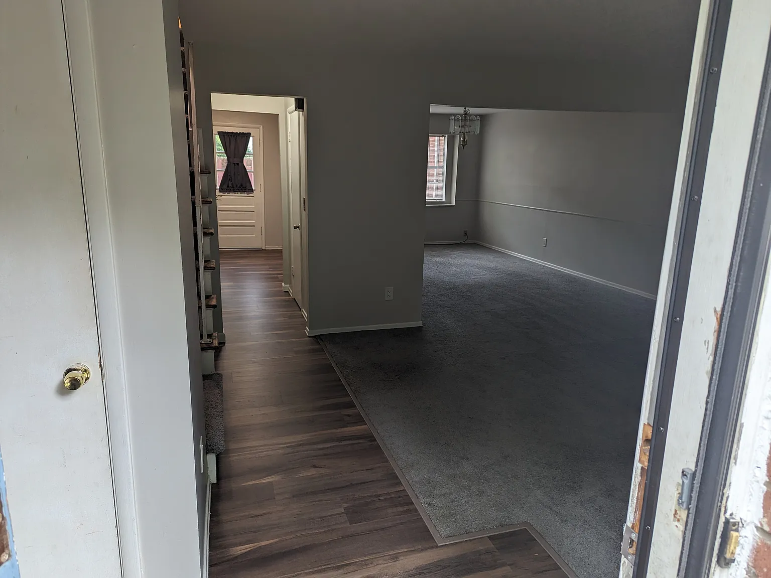3 bed, 1.5 bath, 1178 sqft, $1,650 — Photo 2