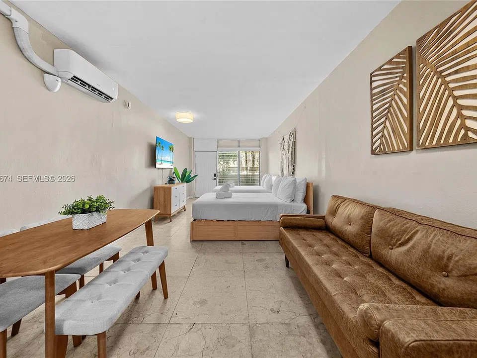 1685 Jefferson Ave #6