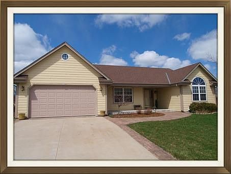 1st image of 1230 Orchard Cir