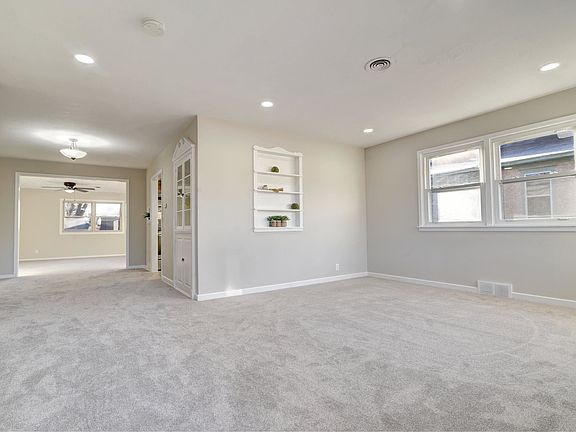 5th image of 1509 Jackson Ave