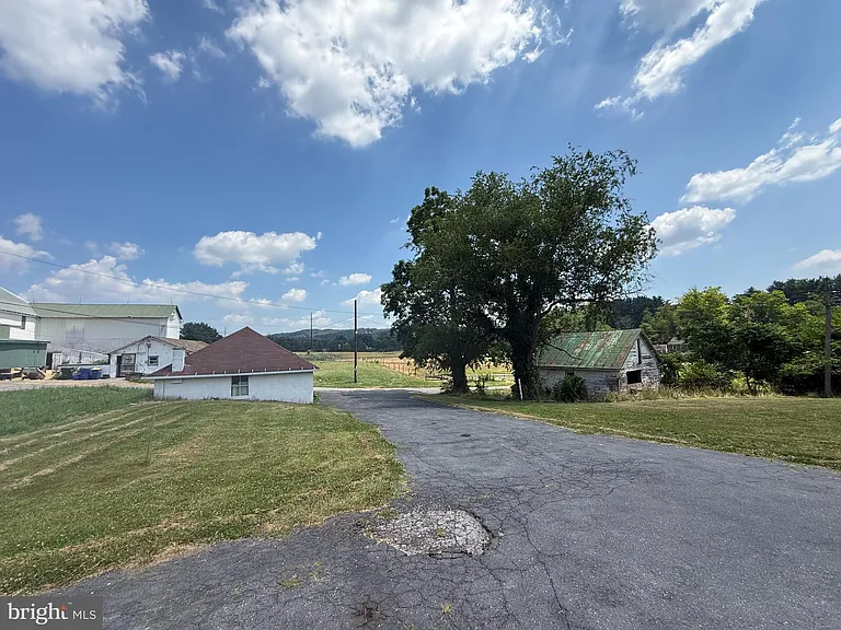 1001 School House Ln — Photo 28