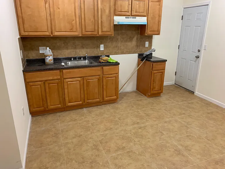 4840 N Camac St #1 — Photo 4