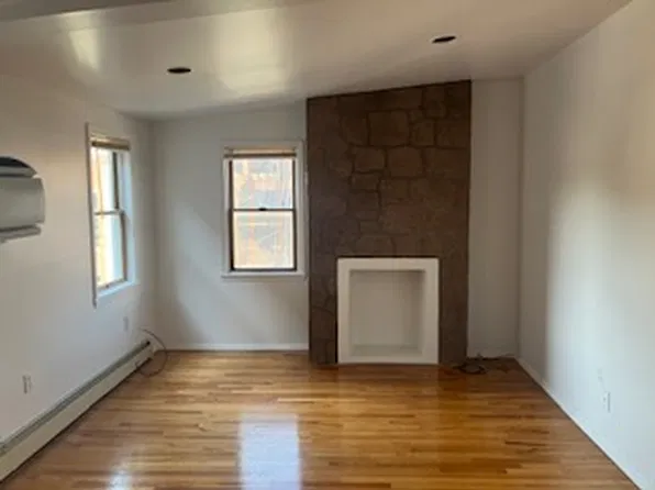 58 Devoe Street image 1 of 7