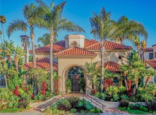 707 13th St, Huntington Beach, CA 92648