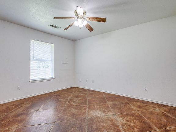 5th image of 509 S Louisiana St #509