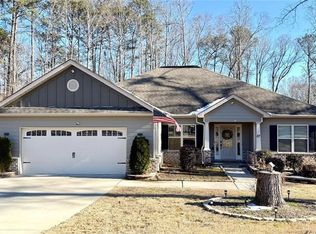 27 Creekside Dr, Winder, GA 30680