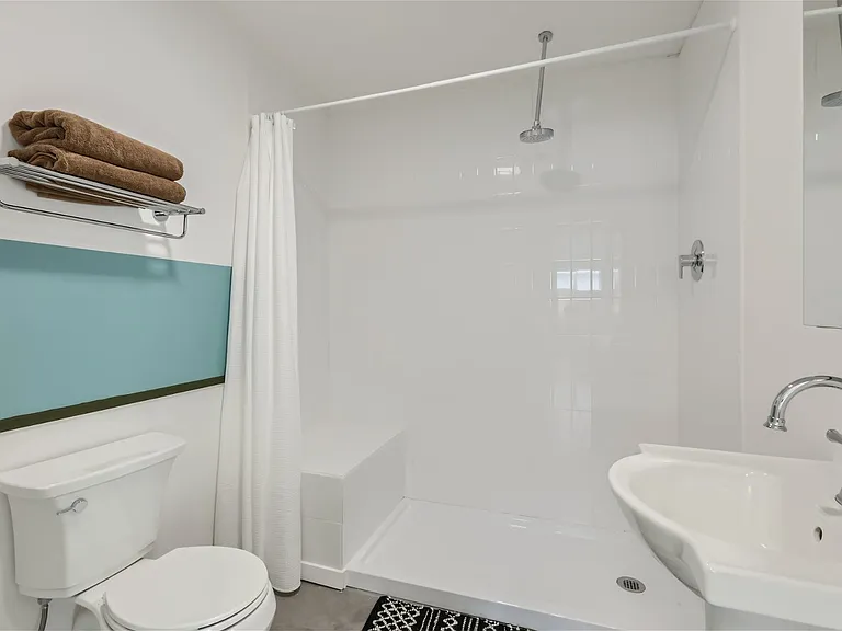 905 E Coronado Rd #2 — Photo 7