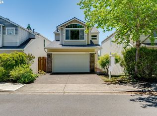 15890 SW Cherrywood Ln, Tigard, OR