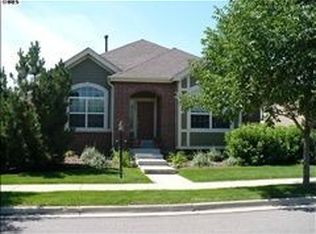 1527 Whitehall Dr, Longmont, CO 80504