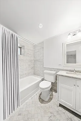 Rented by Compass | media 9