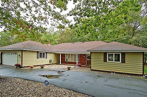 148 Broadway Rd photo 1