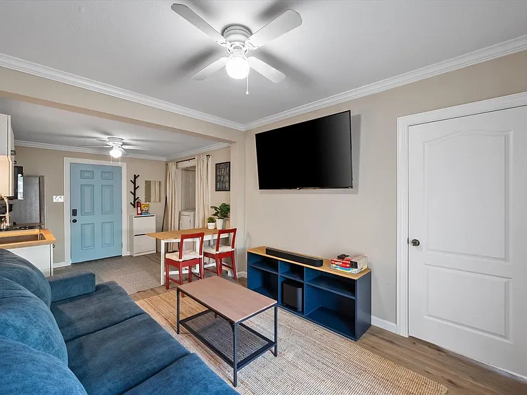 3285 Clover Ln — Photo 13
