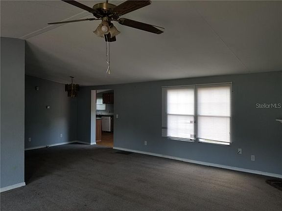 3rd image of 4531 Oak St