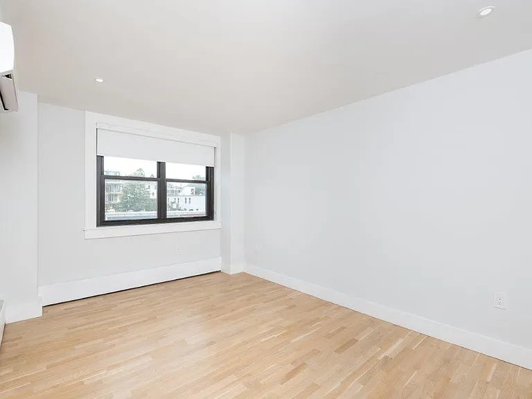 1408 Columbia Rd #6J — Photo 7