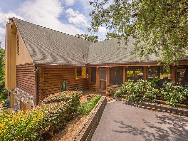 1st image of 1930 Zorn Ln
