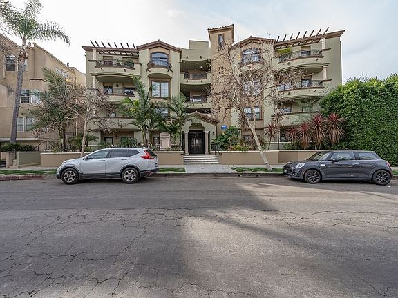 4th image of 12104 Hoffman St APT 403