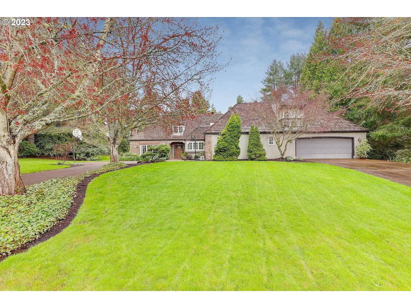 13705 NW Lariat Ct photo 1