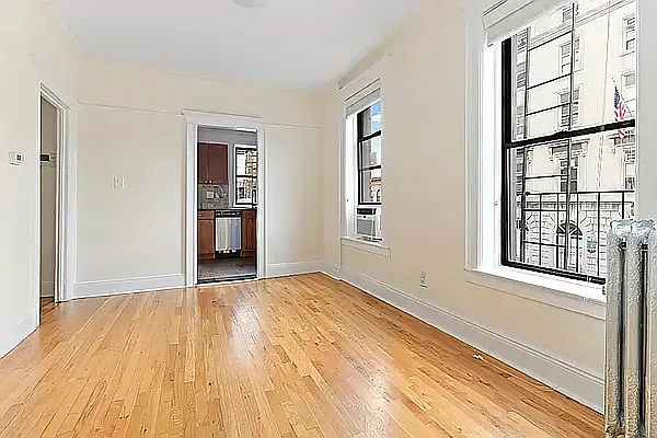 Rented by The Agency | media 3