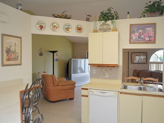 3rd image of 2481 Scarlet Oak Ct