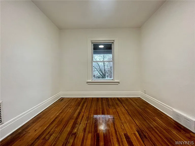 434 23rd St #UPPER — Photo 15