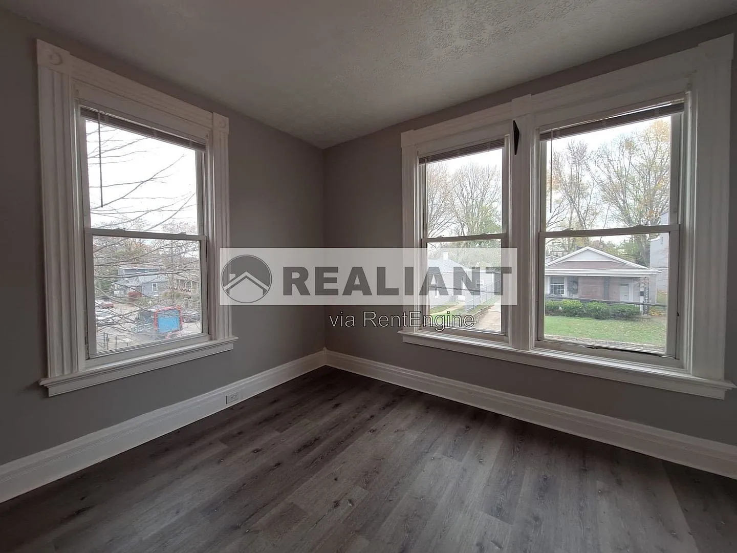 2 bed, 1.0 bath, $1,395 — Photo 4