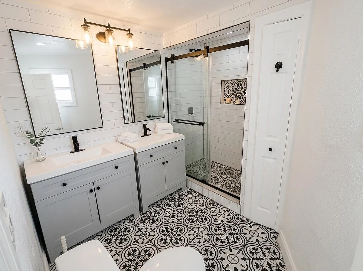 2 bed, 1.0 bath, 950 sqft, $2,200 — Photo 4
