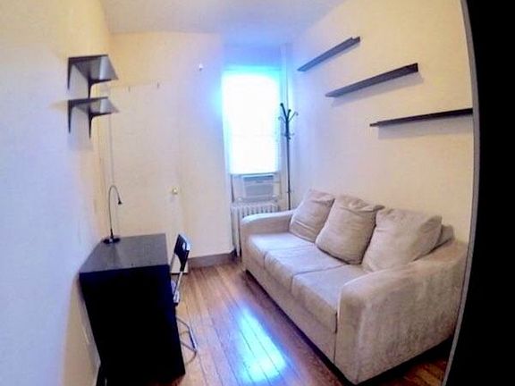 4th image of 3171 41st St APT 1R