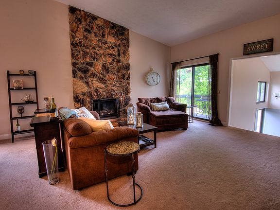 3rd image of 7072 Bristlewood Dr Unit E
