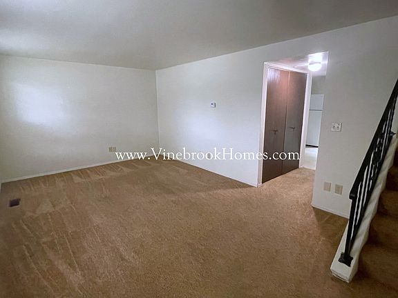 3rd image of 8137 Mount Aetna St