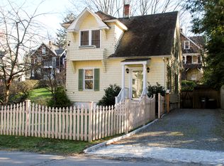 70 Valley Rd, Katonah, NY 10536