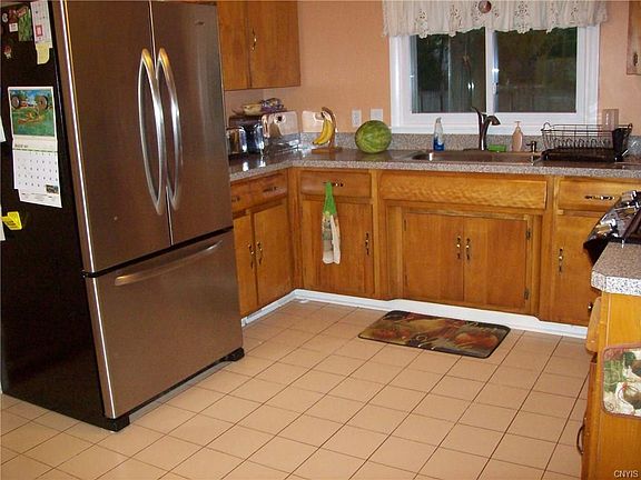 4th image of 8228 Eden Ln