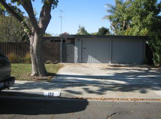132 Hamilton Ave, Mountain View, CA 94043