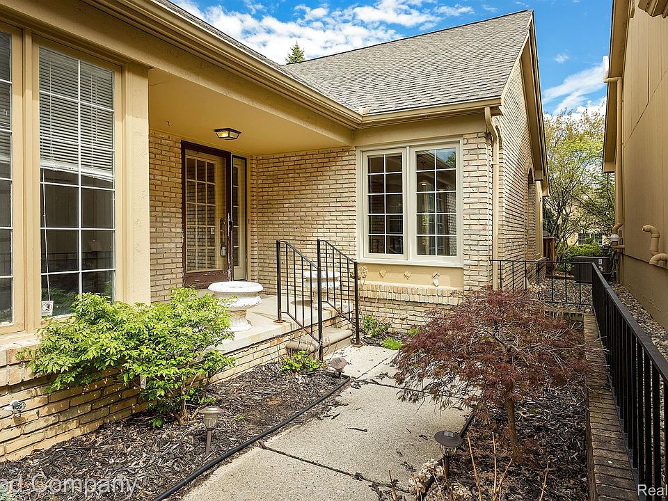 1st image of 6333 Celeste Ct