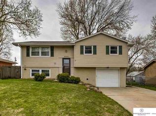 5001 Claire Ave, Lincoln, NE 68516