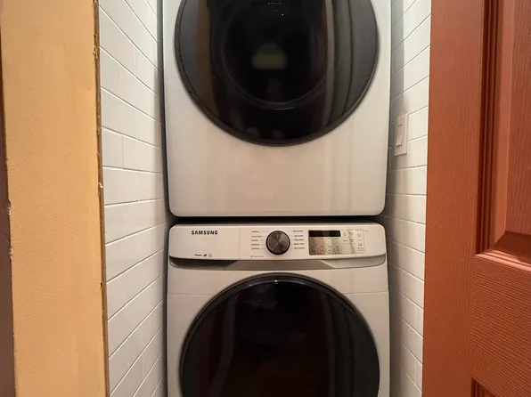 102 Ogden Avenue image 30 of 33