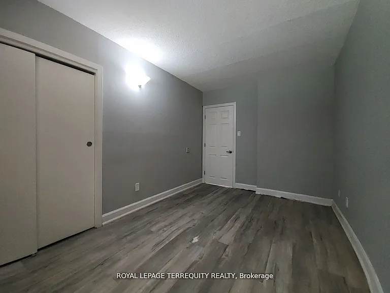 207 Trent St E #2 — Photo 12