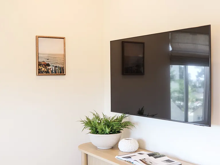 216 S Clementine St #3 — Photo 8