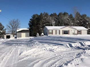 3550 Cumber Rd, Ubly, MI 48475