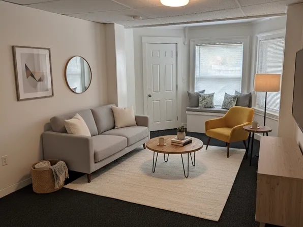 576 Main Street, 576 Main St APT 3, Dennisport, MA 02639