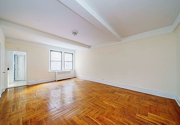 4th image of 237 E 20th St APT 2B
