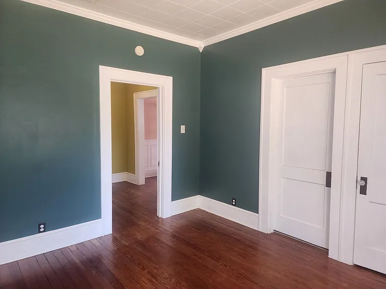 Back bedroom