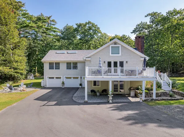 510 Shore Road, York, ME 03902
